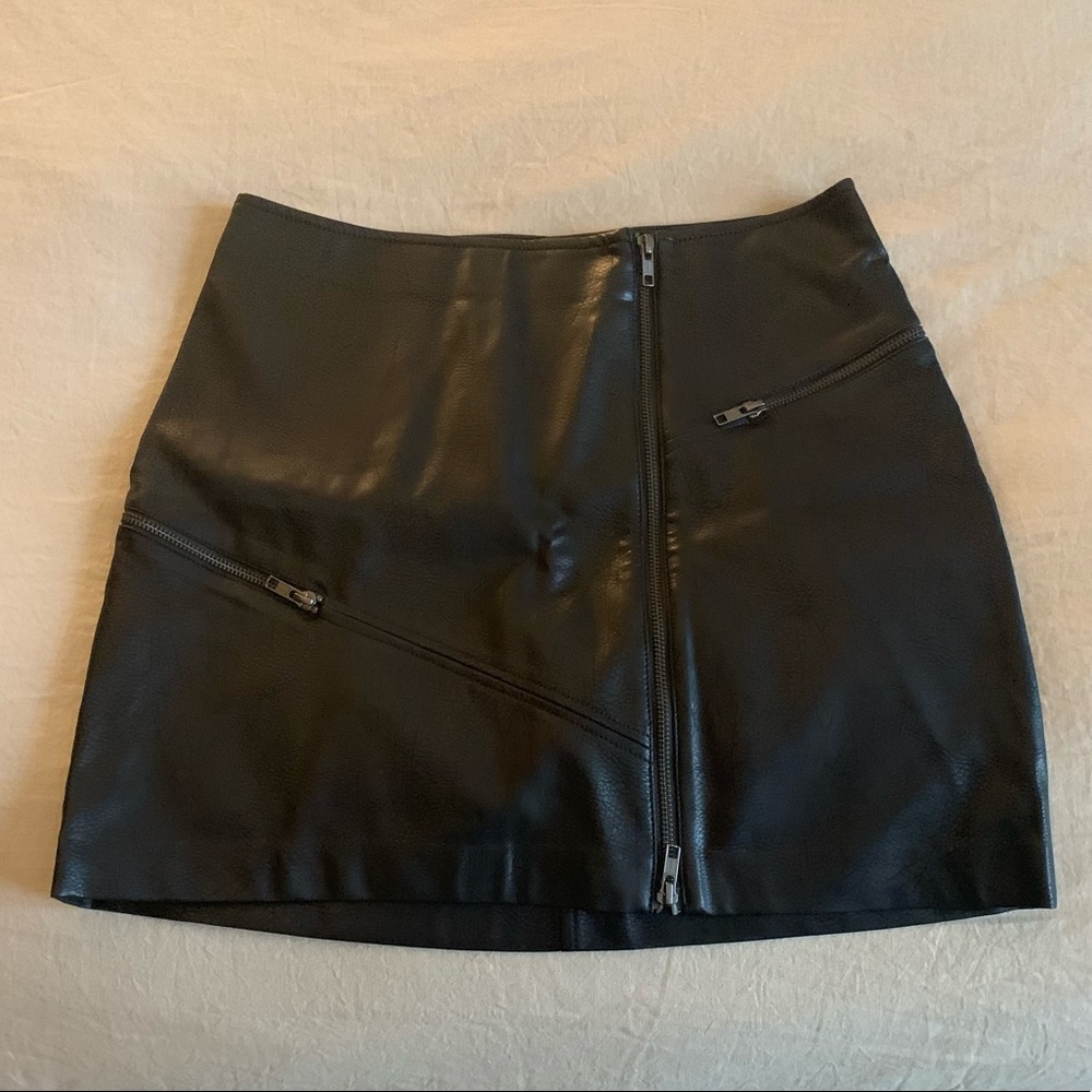 Leith faux leather mini skirt